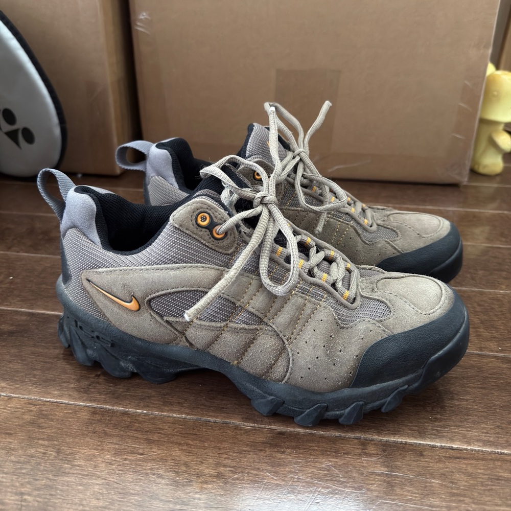 Vintage NIKE ACG 2001 Trail Shoes